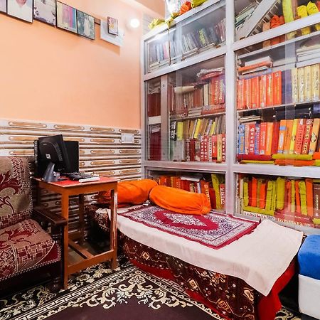Hotel O Jyotish House Ayodhya Eksteriør bilde