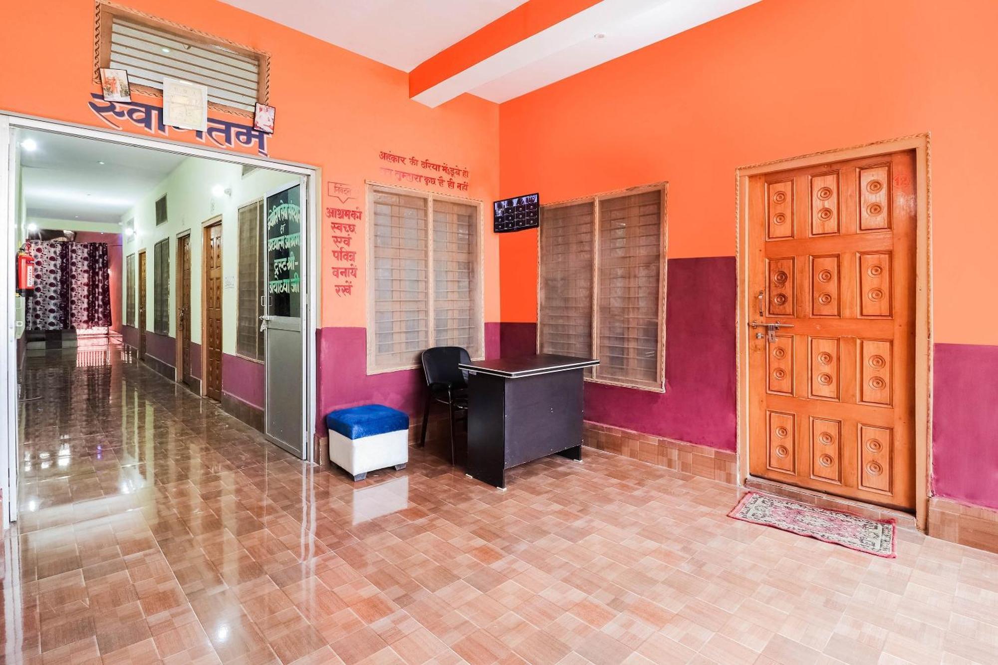 Hotel O Jyotish House Ayodhya Eksteriør bilde
