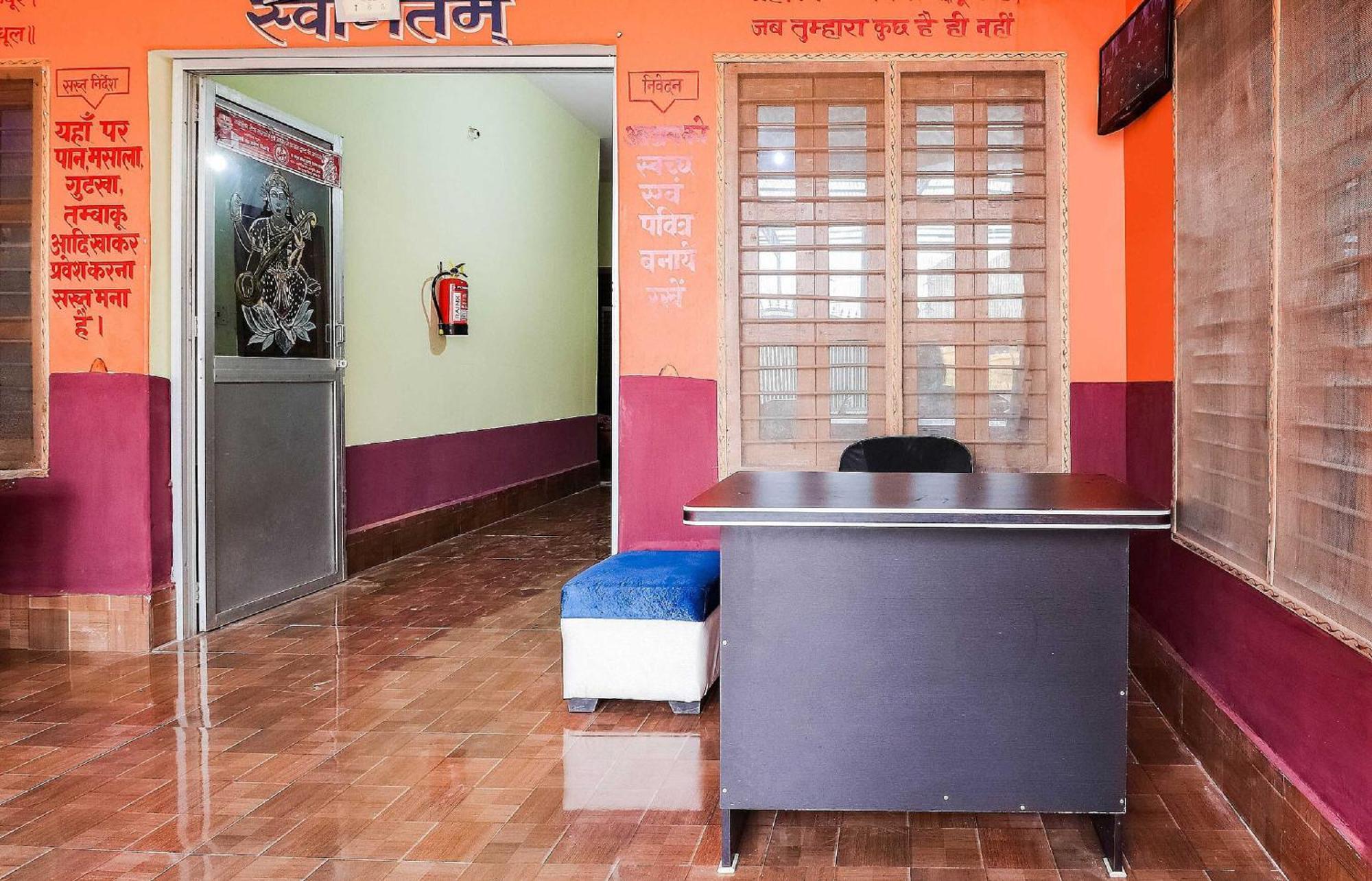 Hotel O Jyotish House Ayodhya Eksteriør bilde