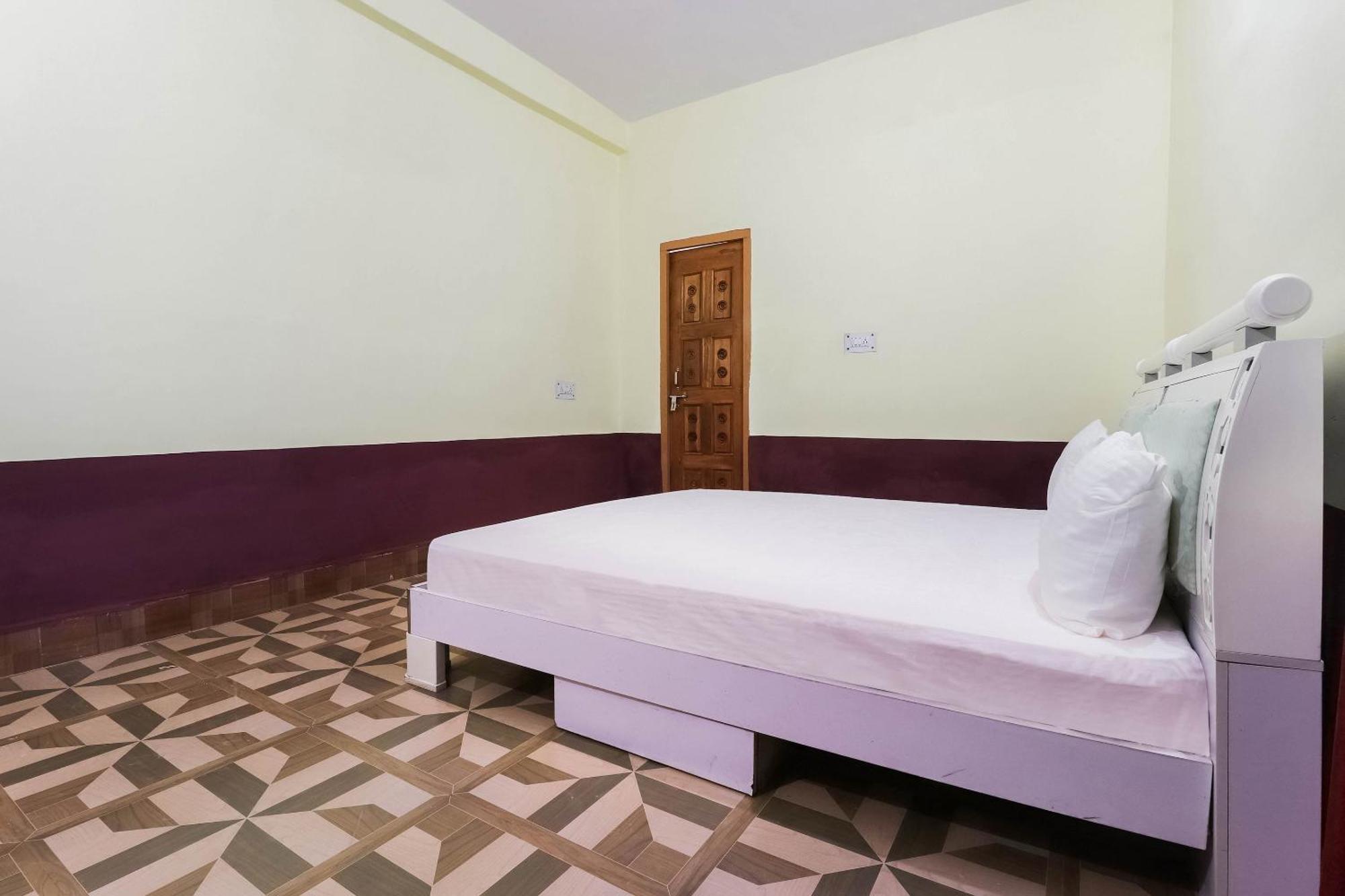 Hotel O Jyotish House Ayodhya Eksteriør bilde